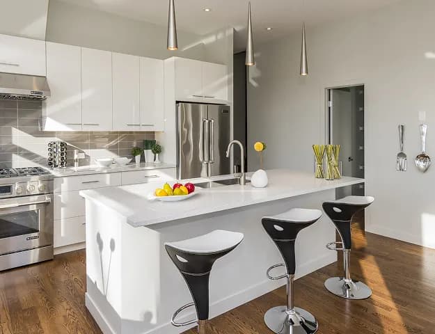 Kitchen & Bathroom Remodeling